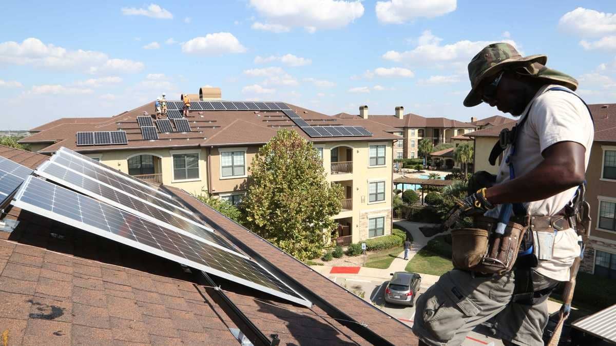 Austin, TX Solar on Apartments